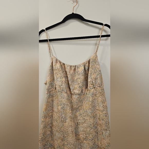 H&M Dress - Picture 3 of 8